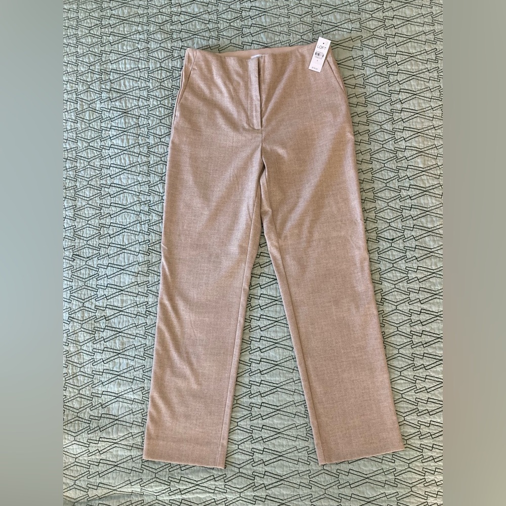 NWT LOFT High-waisted, brushed flannel pants in tan. Size 4